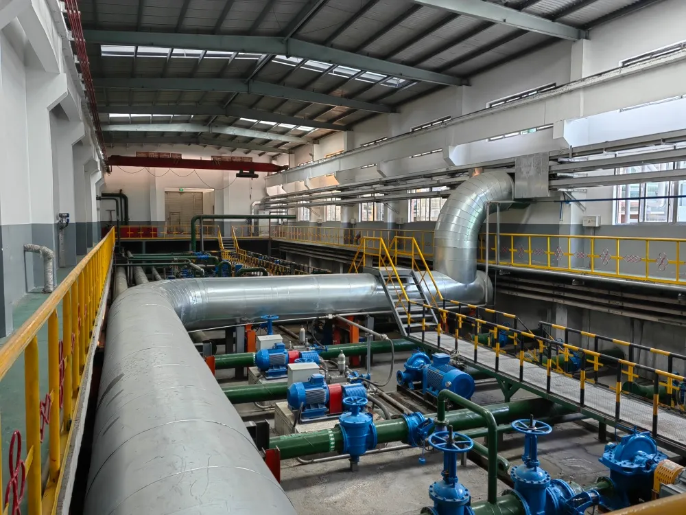 Double suction pump for high-flow irrigation