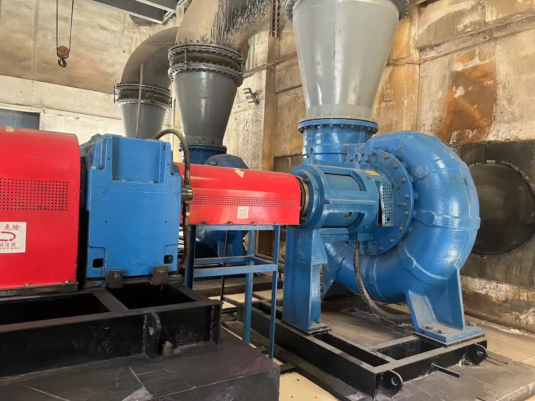 FGD slurry pump for power plant desulphurisation Absorber recirculation duty in service.
