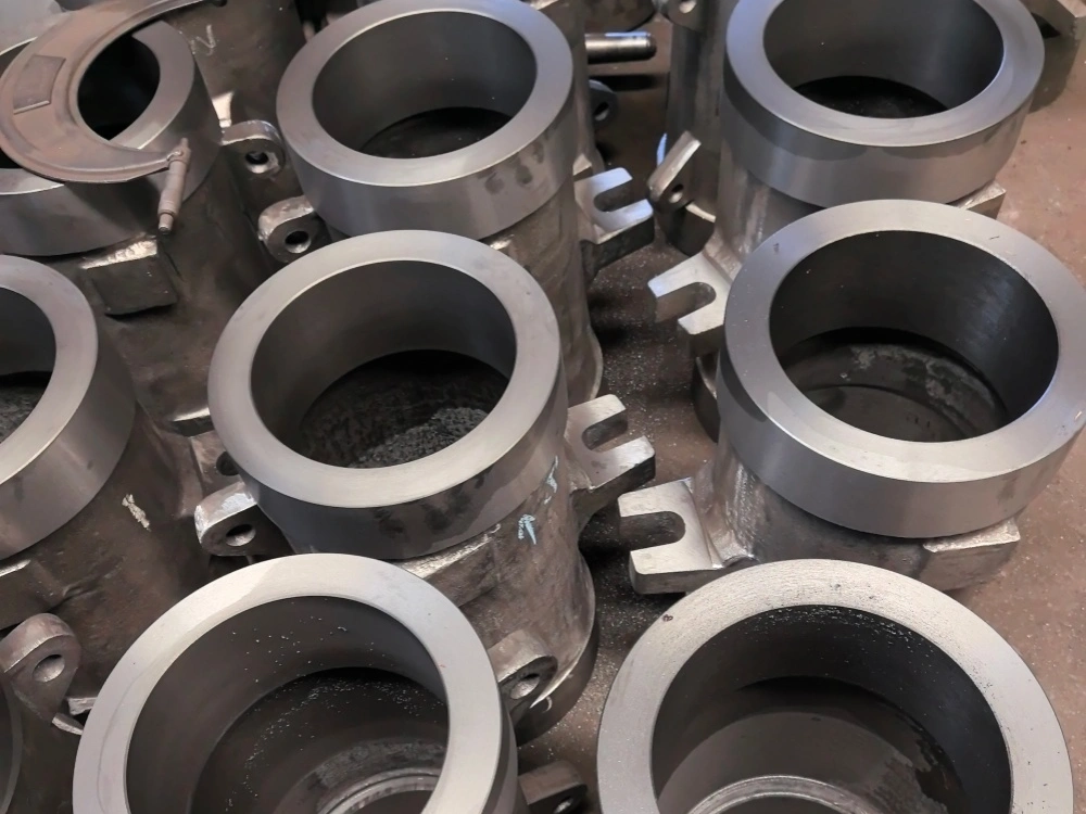 Slurry pump bearing assembly